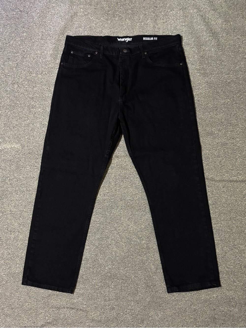 Wrangler Men's Regular Fit Straight-Leg Jeans - 40x30